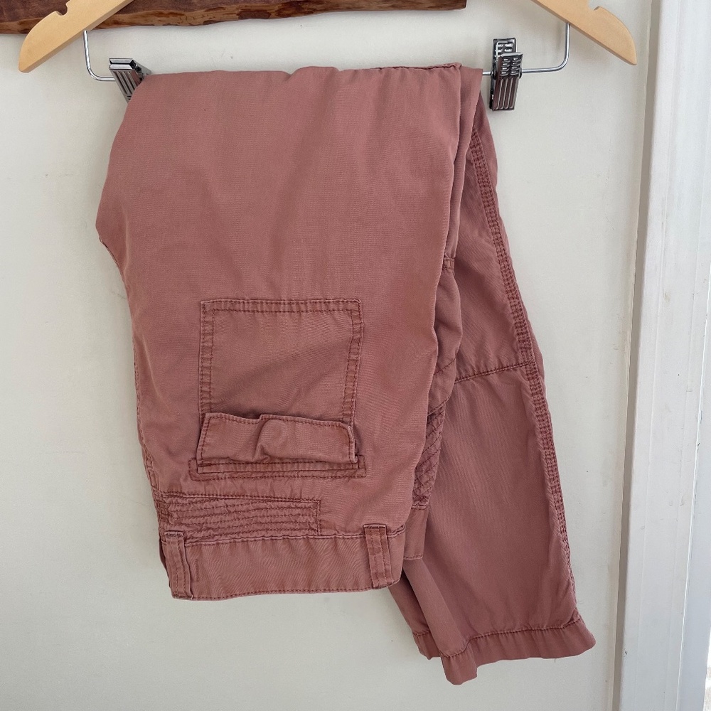 Madewell | dusty rose camp stitch slouch straight crop utility cargo pant chino - Picture 11 of 15